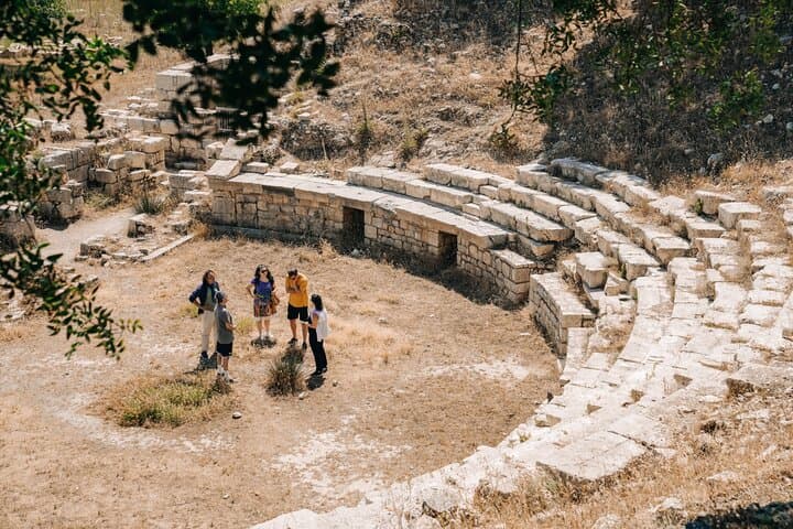 Teos Ancient City and Sığacık Castle Guided Walking Tour — Aegean History and Views photo 4