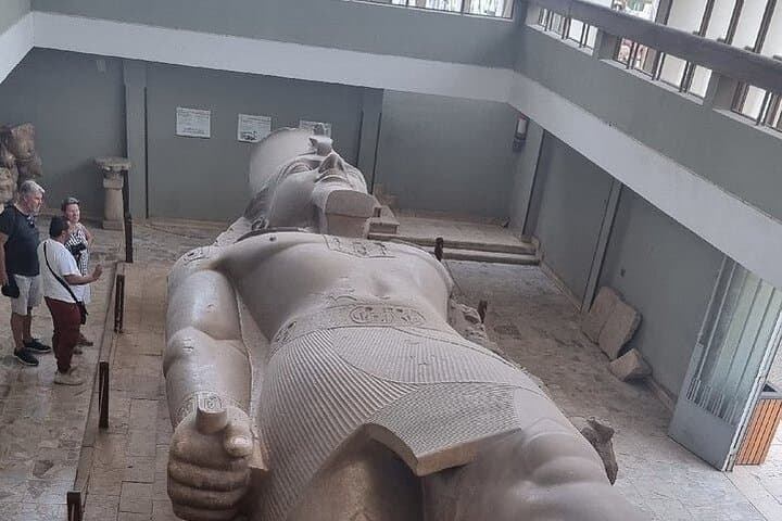 Full-Day Private Tour: Giza Pyramids, Sphinx & Saqqara Step Pyramid photo 3