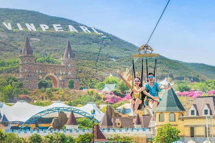 VinWonders Nha Trang: Cable-Car Crossing, Water Park & Hon Tre Island Guide photo 2