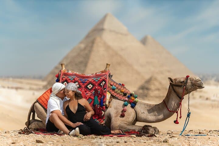 Giza Pyramids & Sphinx Private Tour with Professional Photoshoot photo 6