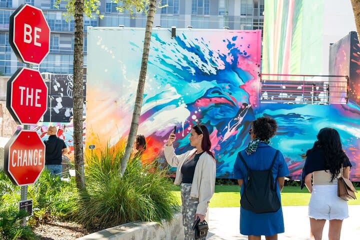 Wynwood Walls — Miami’s Giant Outdoor Street Art Campus Guide photo 1