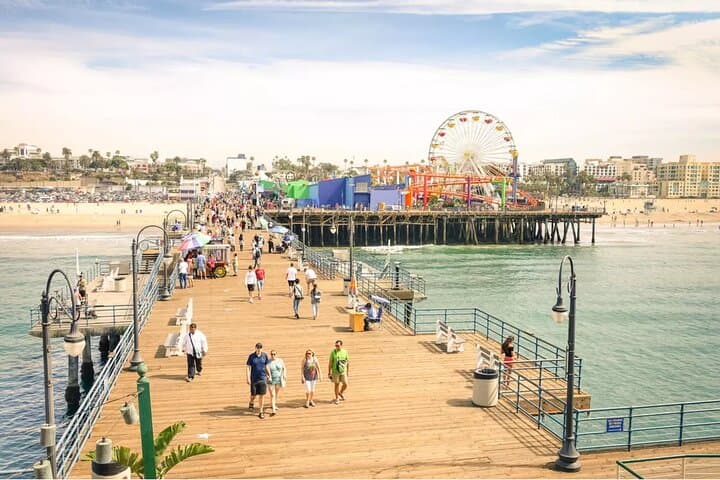 Private Los Angeles Car Tour: Hollywood, Beverly Hills & Santa Monica in 3 Hours photo 5
