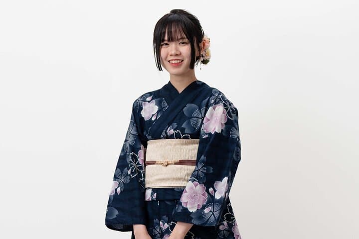 Wear a Kimono in Asakusa: Miu Rental & Photo Experience in Tokyo photo 4