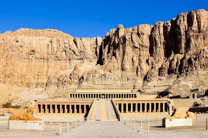 luxury-nile-cruise-aswan-to-luxor-4-day-5-star photo 3