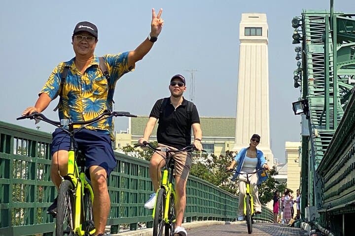 Bangkok E-Bike Adventure: Ride Riverside Alleys, Markets & Hidden Communities photo 1