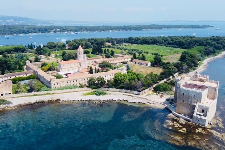 Private Cannes Sailing to Lérins Islands – Half-Day Yacht Charter photo 4