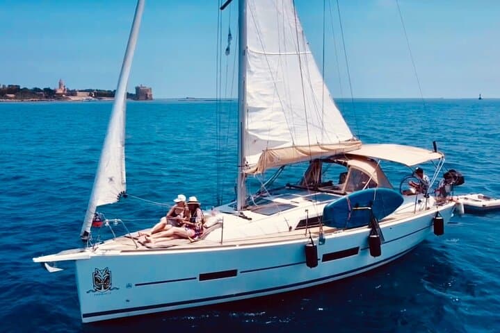Private Cannes Sailing to Lérins Islands – Half-Day Yacht Charter photo 2