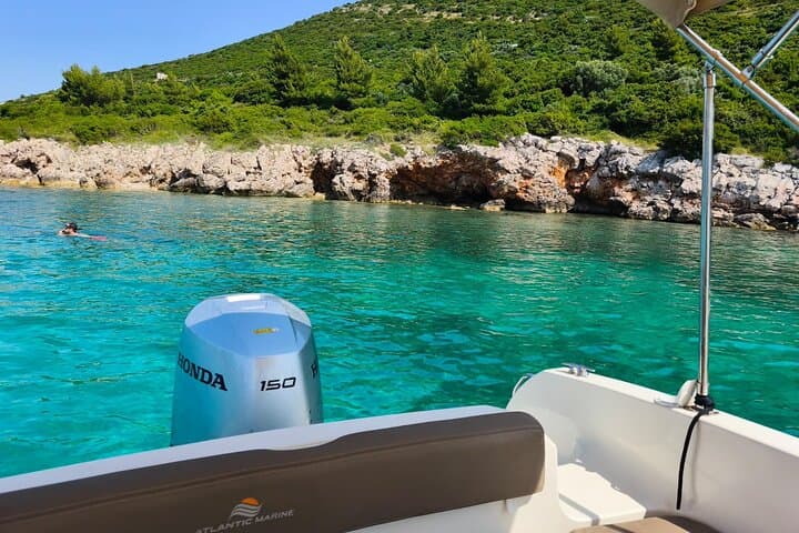Blue Cave & Elaphiti Islands 4-Hour Private Boat Tour from Dubrovnik photo 3