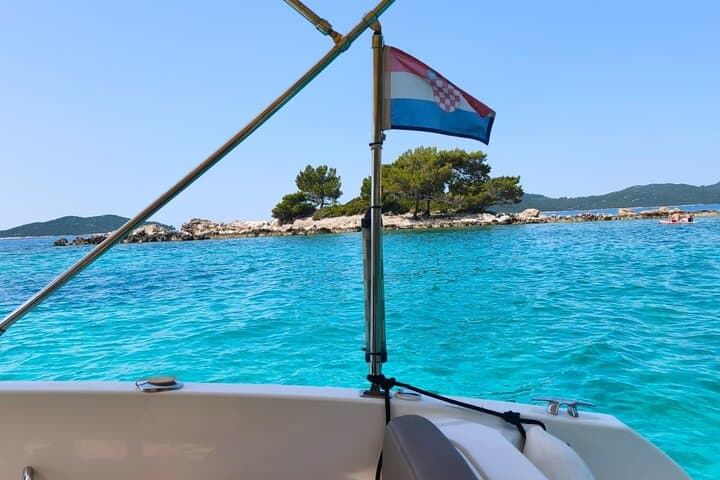 Blue Cave & Elaphiti Islands 4-Hour Private Boat Tour from Dubrovnik photo 2