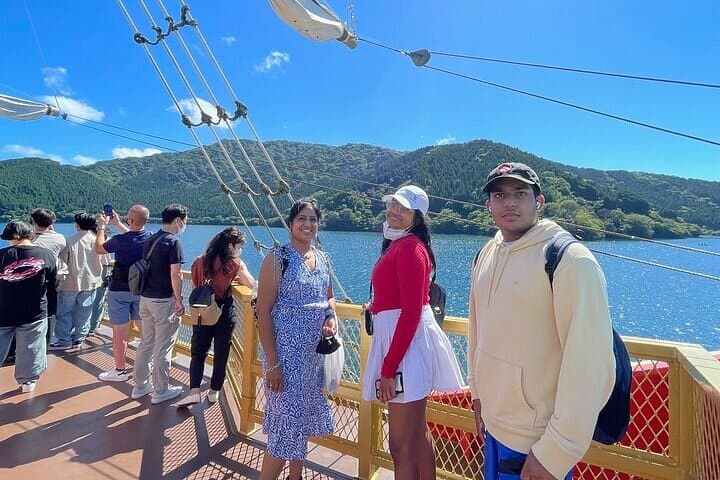 Private Mt Fuji & Hakone Day Tour from Tokyo with English-Speaking Driver photo 5