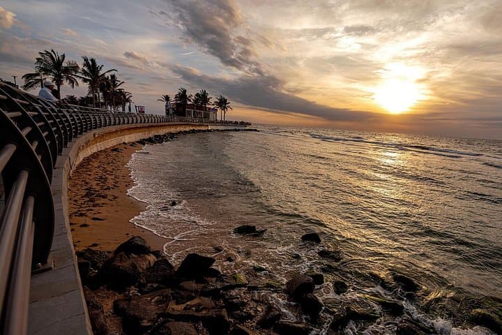 Full-Day Jeddah Cultural Tour from Makkah: Corniche, Tayyebat Museum & Al-Balad photo 2