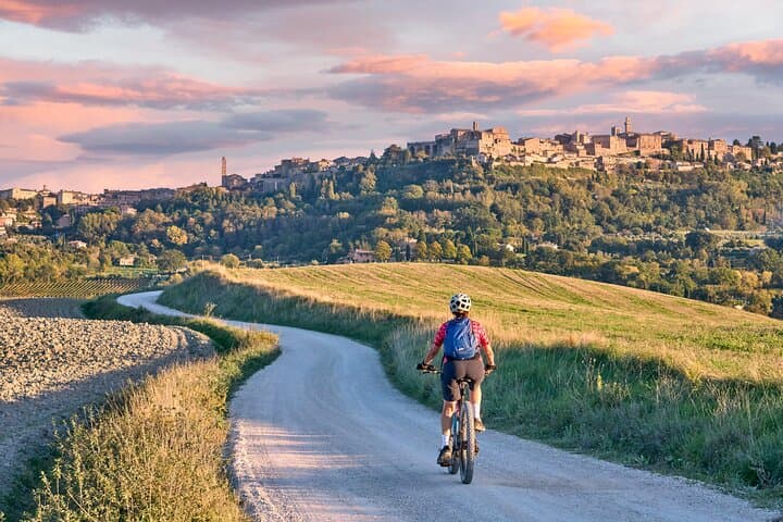 Chianti E-Bike Tour & Wine Tasting: Ride Through Tuscan Vineyards photo 3