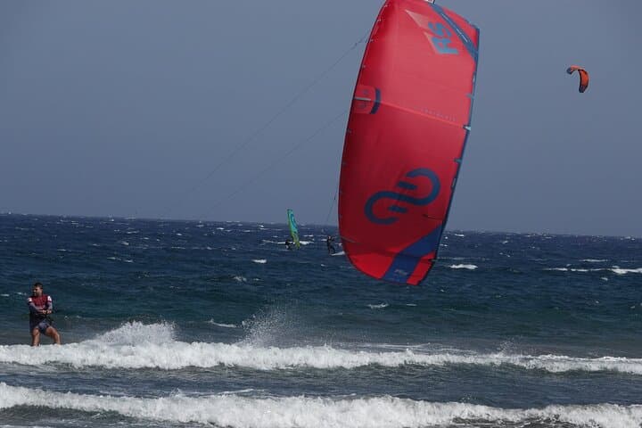 3-Day Beginner Kitesurfing Course for Two in El Médano, Tenerife