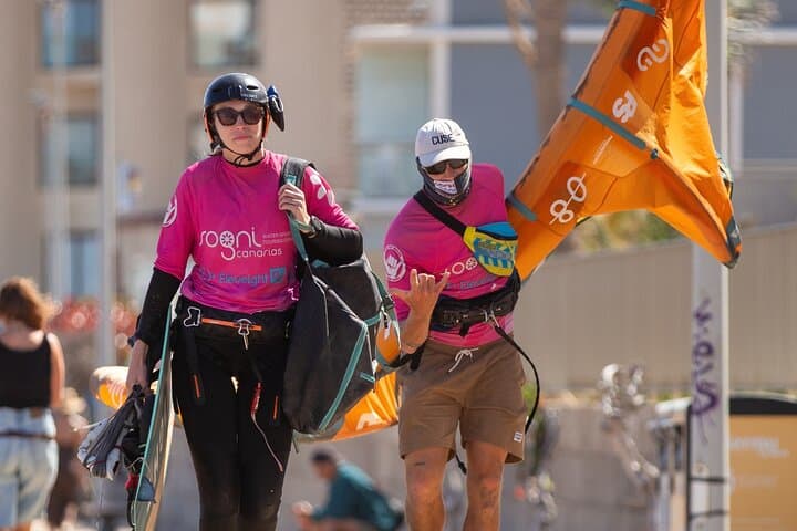 3-Day Beginner Kitesurfing Course for Two in El Médano, Tenerife photo 3