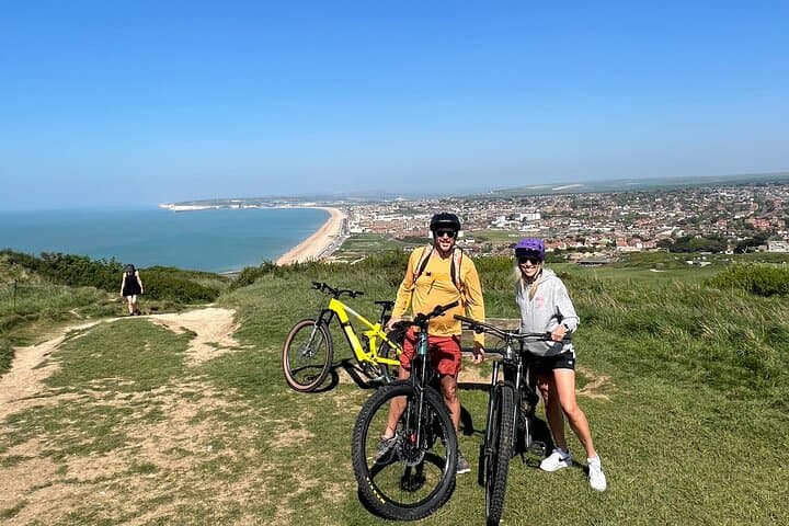 Seven Sisters E-Bike & Mini Bus Coastal Tour from Brighton photo 3