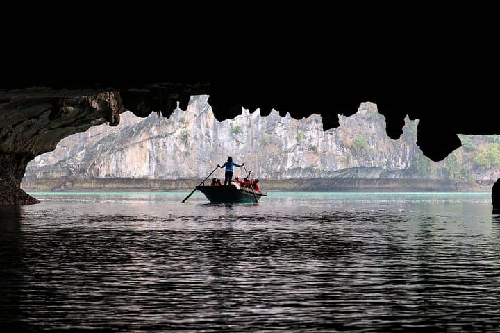 Halong Bay 2-Day Peace Cruise: Lan Ha Bay Luxury Cruise & Kayaking photo 4