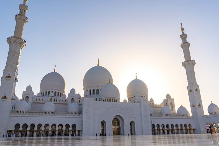 Full-Day Abu Dhabi City Tour with Sheikh Zayed Mosque and Ferrari World photo 3