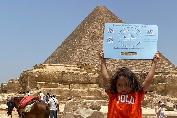 Cairo in a Day from Sharm El Sheikh: Pyramids, Nile Cruise & Egyptian Museum photo 5
