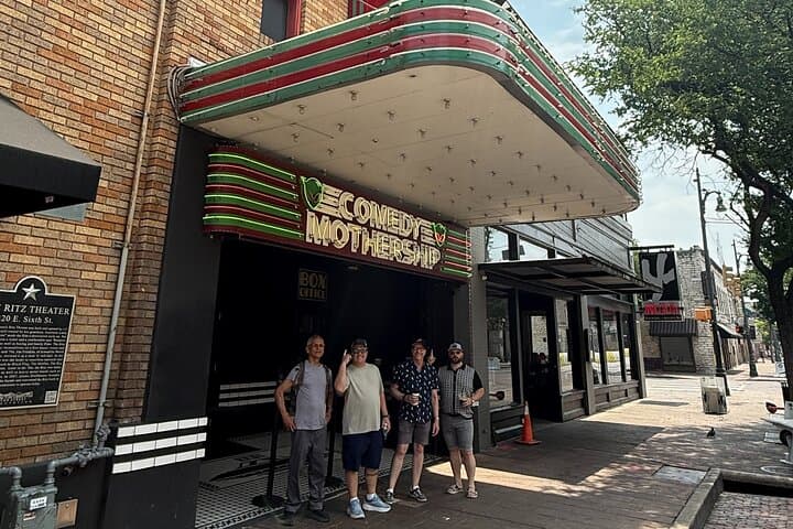 Waterloo Music Saunter: Austin Downtown Walking Tour of Venues, Murals & Bats photo 5