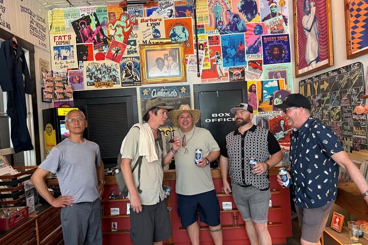 Waterloo Music Saunter: Austin Downtown Walking Tour of Venues, Murals & Bats photo 6