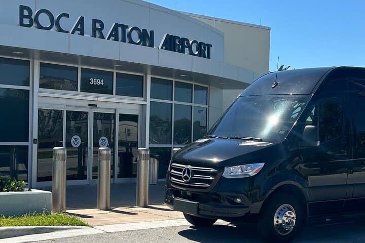 Palm Beach Limo Transfers: Private Airport & Hotel Chauffeur Service photo 4