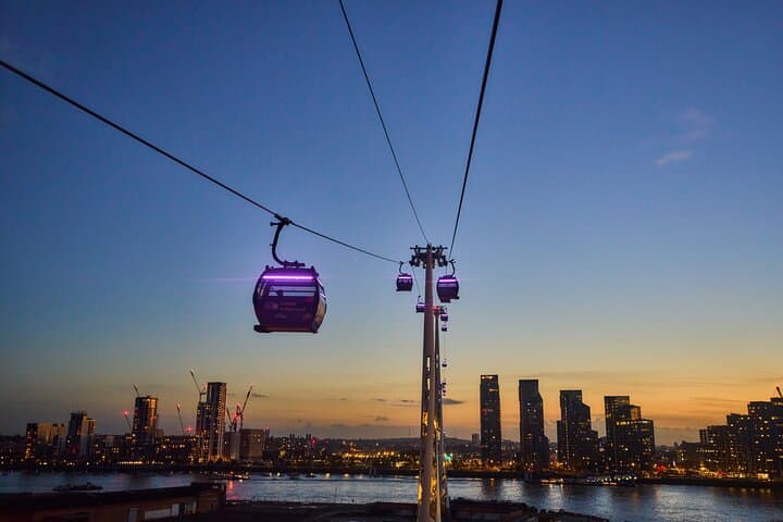 Ride the IFS Cloud Cable Car: A 10‑Minute Skyway Over the Thames photo 3