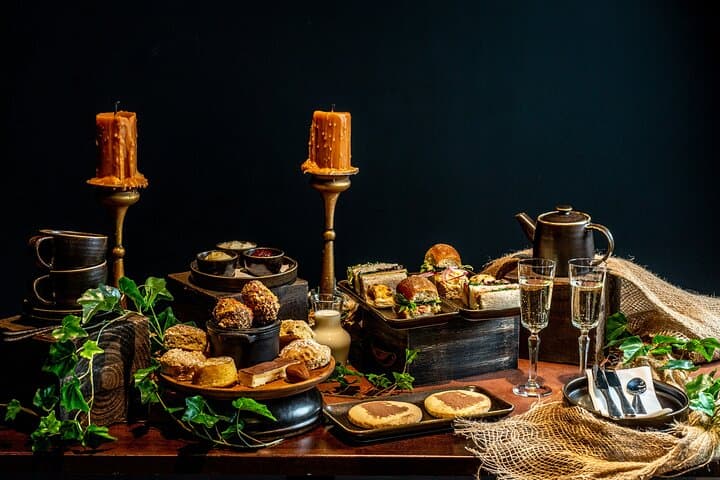Game of Thrones Studio Tour at Linen Mill Studios — Official Banbridge Admission & Tips photo 4