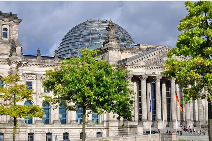 Berlin Political District Self‑Guided Treasure Hunt for Kids (5–12) photo 2