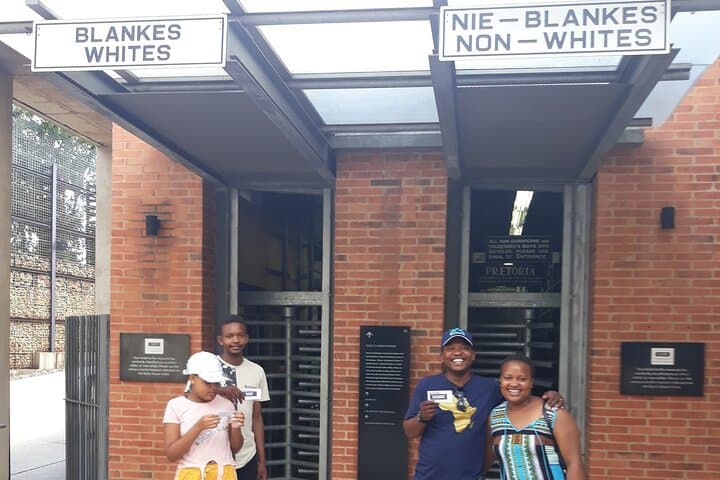 Long Walk to Freedom: Constitutional Hill & Apartheid Museum Guided Tour photo 6