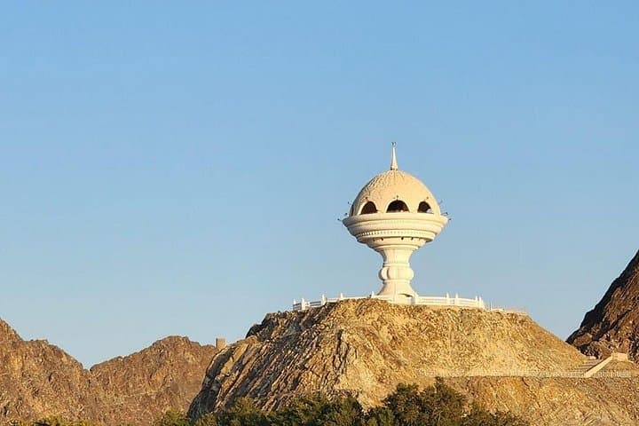 Sunset Speed Boat Cruise in Muscat: Coastal Views, Dolphins & Snorkeling photo 2