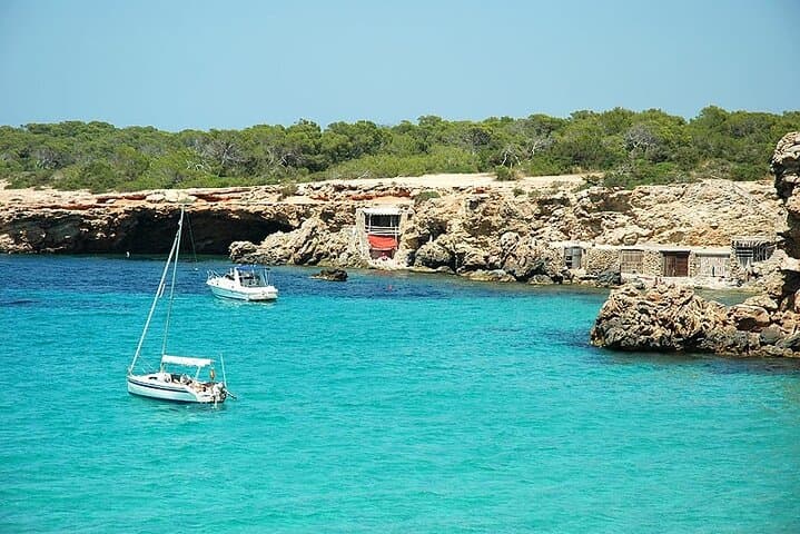 Sail Cala Comte & Es Vedrà: Private 4‑Hour Boat Tour from Sant Antoni photo 5
