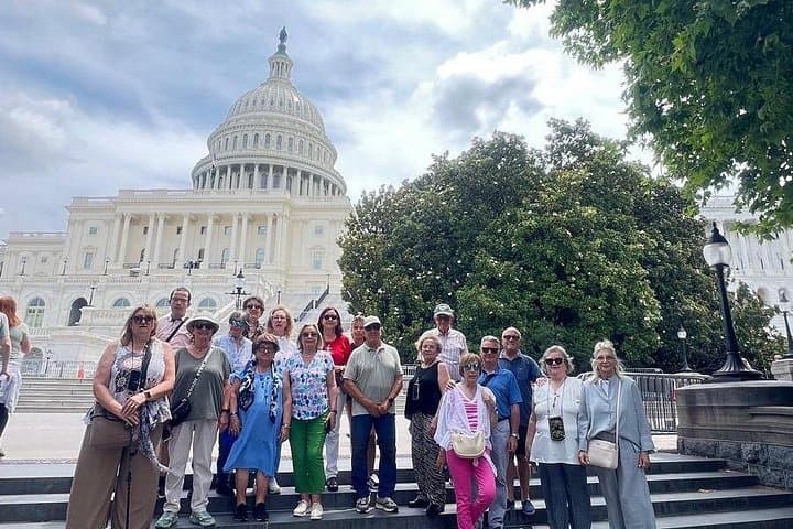 Small Group Monuments Tour Washington DC with Changing of the Guard photo 5
