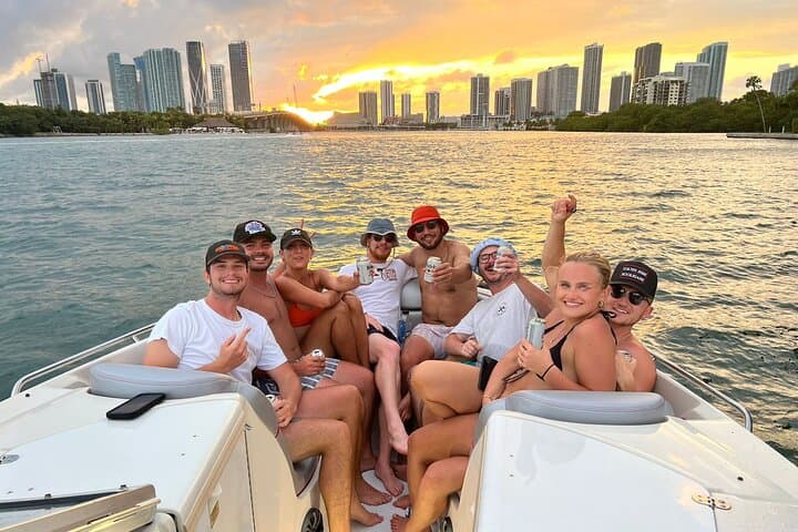 Miami Private Boat Cruise: Island-Hopping, Bayside Sightseeing & Beach Stops photo 2