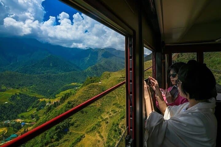 Fansipan Cable Car & Muong Hoa Funicular: Sapa Full-Day Summit Tour photo 6