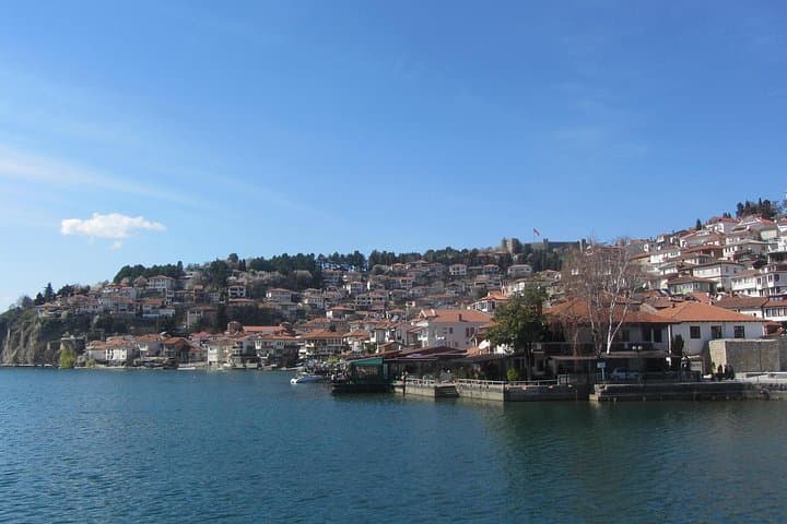 Stand-Up Paddle Lake Ohrid: Guided SUP Tour to Hidden Beaches & Monasteries