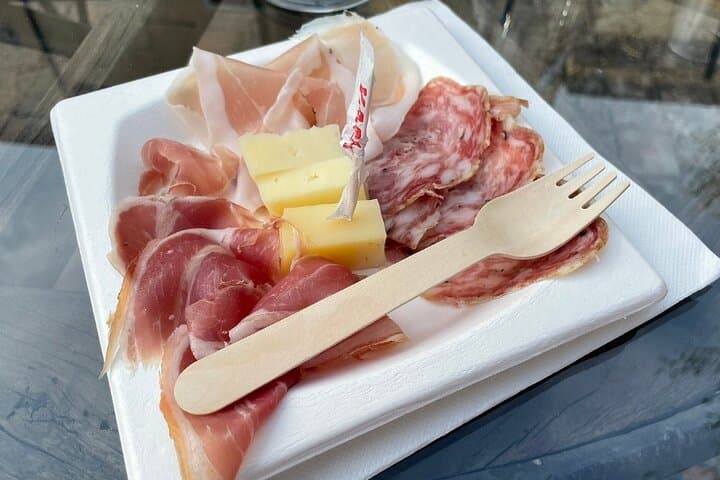 Pedal-and-Pour in Soave: E-Bike Wine Tasting Through Soave Classico photo 5