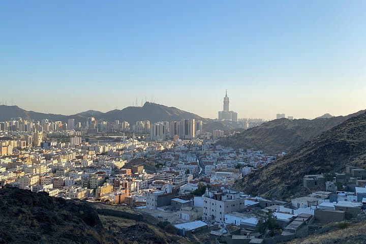 Must-Visit Islamic Sites in Makkah: Jabal al-Noor, Arafat & Historic Mosques photo 2