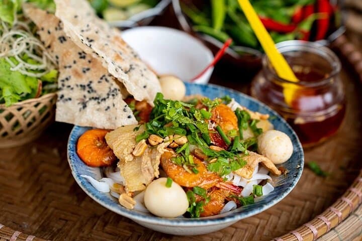Hoi An Ancient Town Food Tour — Best Local Breakfasts & Heritage Walk photo 5
