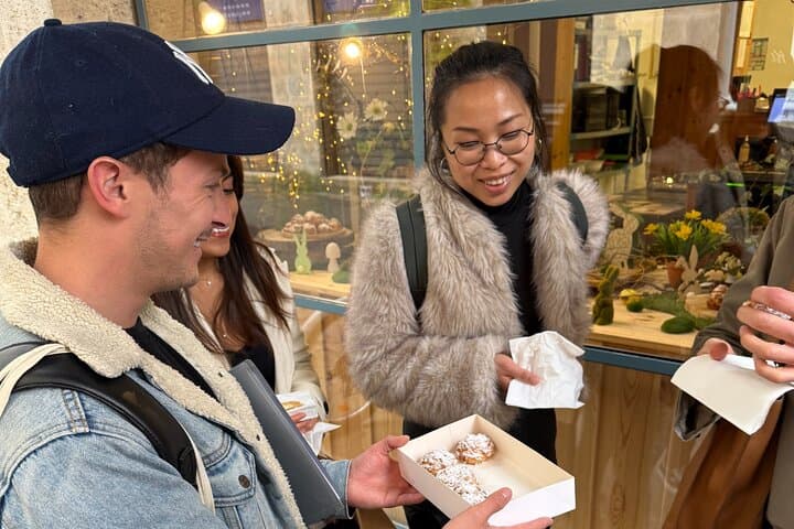 Bordeaux Food Tour — Canelé, Pastries & Wine and Cheese Pairing Workshop