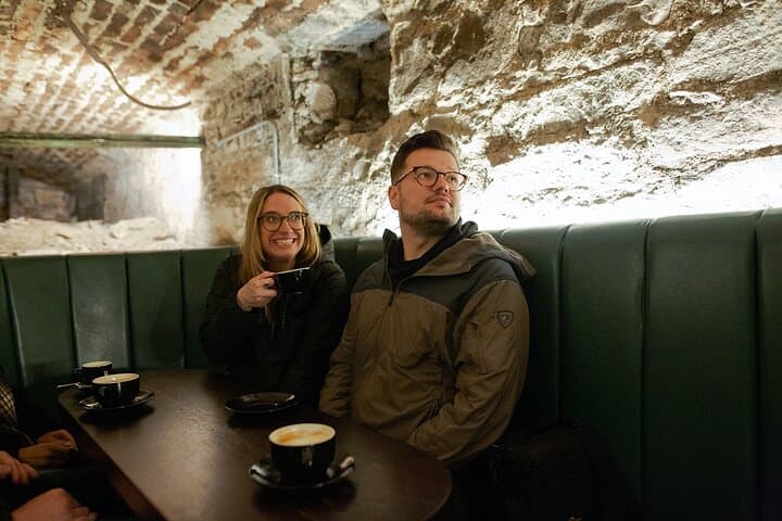 Edinburgh Historic Coffee Walk: John’s Coffee House to The Lost Close