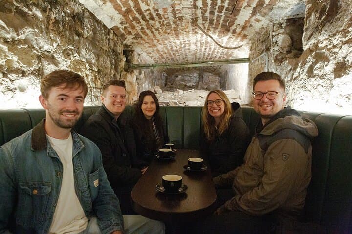 Edinburgh Historic Coffee Walk: John’s Coffee House to The Lost Close photo 2