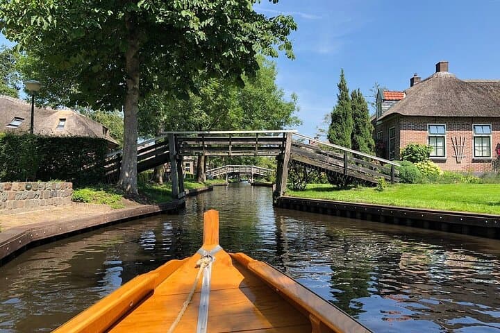 Windmills, Volendam & Giethoorn: Private Jaguar Day Tour from Amsterdam photo 3