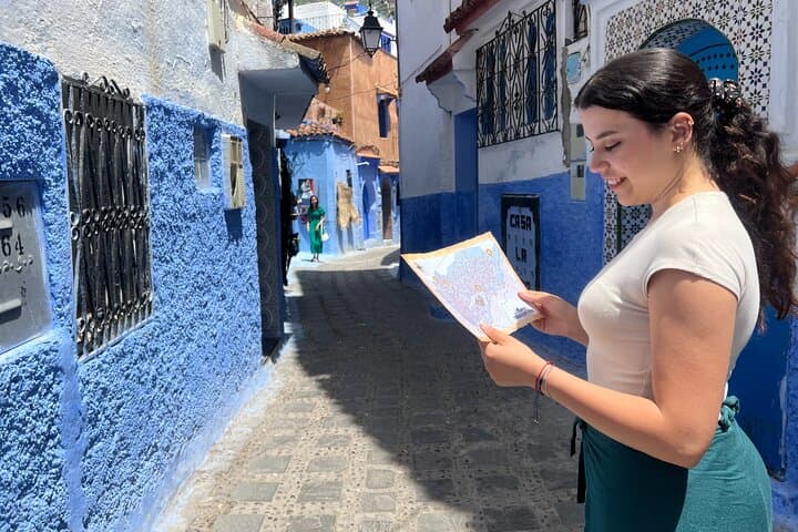 Chefchaouen Puzzle Quest: Interactive Walking Game in Morocco’s Blue City photo 4