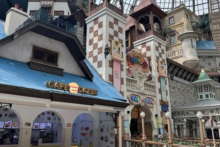 Seoul Private Transfer to Lotte World: Stress-Free Arrival and Timed Pickup photo 3