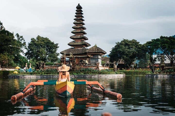 North Bali Hidden Gems: Ulun Danu, Twin Lakes & Banyumala Waterfall Day Tour photo 4