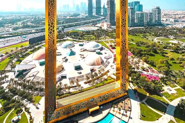 Dubai Frame: Sky-High Views of Old and New Dubai