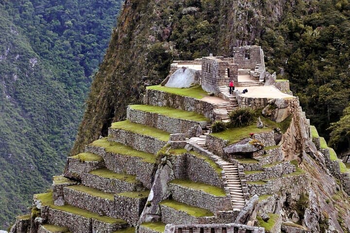 2-Day Machu Picchu & Vinicunca (Rainbow Mountain) Guided Tour from Cusco photo 6