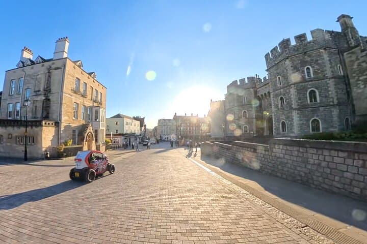 Windsor Go-Kart Driving Tour: Race Past Windsor Castle & Eton