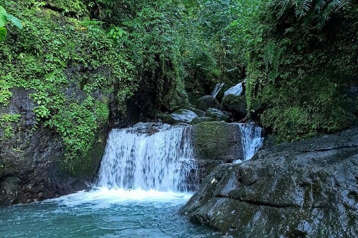 Hiking El Valle de Antón: Sleeping India Trail Day Trip from Panama City photo 6