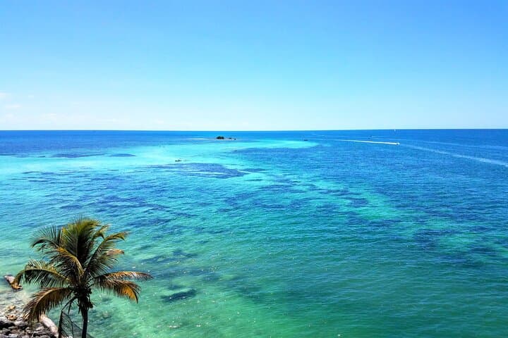 Walking Tour in Sugarloaf Key, Florida